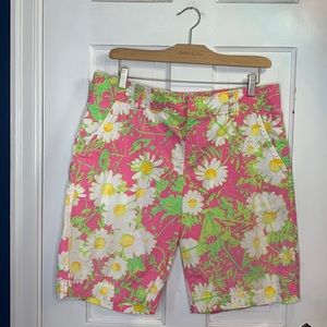 Lilly Pulitzer Pink Shorts Resort Fit Bermuda Floral Daisy Stretch Size 12